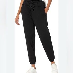 Like New Madewell MWL Black Better Terry Joggers